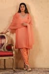 Buy_Anshu Wadhwa_Coral Chanderi, Organza Embroidery, Lace V-neck Neckline Kurta Set 