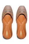 Buy_Kurrbat_Gold Seher Sequins Juttis _at_Aza_Fashions