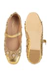 Shop_5elements_Gold Iraaya Floral Embroidered Juttis _at_Aza_Fashions