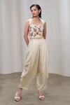 Buy_The Right Cut_Cream Silk Embroidery, Beads Sweetheart Neck Fleur Floral Crop Top _Online_at_Aza_Fashions