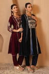 Buy_Nero India_Wine Velvet Gota Patti, Embroidery Split V-neck Work Yoke Anarkali And Pant Set _Online