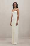 Buy_Deme By Gabriella_Off White Sweetheart Neck Marcia Malai Strapless Ruched Maxi Dress 