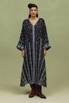 Buy_NOIB_Multi Color Viscose, Twill Lace V-neck Adah Shooting Stars Print Kaftan _at_Aza_Fashions