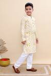 Kalp_White Cotton Lemon Leaf Print Kurta Set _Online_at_Aza_Fashions