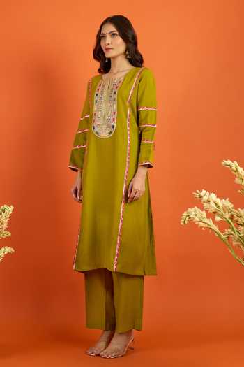 Shop_Khwaab By Sanjana Lakhani_Green Chiffon Embroidery, Straight Kurta Set With Printed Pattern Dupatta _Online_at_Aza_Fashions