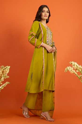 Khwaab By Sanjana Lakhani_Green Chiffon Embroidery, Straight Kurta Set With Printed Pattern Dupatta _Online