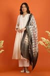 Naintara Bajaj_Off White Chiffon Round Neck Side Gathered Kurta Pant Set _at_Aza_Fashions