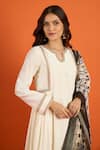 Naintara Bajaj_Off White Chiffon Round Neck Side Gathered Kurta Pant Set _Online