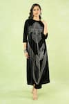 Buy_Samyukta Singhania_Black Velvet Embroidery, Metallic Thread Round Floral Hand Kurta And Pant Set _at_Aza_Fashions