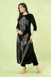 Samyukta Singhania_Black Velvet Embroidery, Metallic Thread Round Floral Hand Kurta And Pant Set 