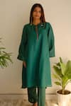 Shop_Juanita By Shubhda_Green Chanderi Zari Mandarin Collar, Split V-neck Kurta And Pant Set 