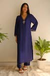 Buy_Juanita By Shubhda_Blue Chanderi Embroidery, Metallic Thread V-neck Kurta And Pant Set 