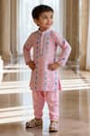 Buy_Fayon Kids_Pink Georgette, Cotton Embroidery, Mirrors Geometric Kurta Set _at_Aza_Fashions