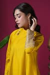 Buy_Komal Shah_Mustard Chanderi, Silk Embroidery Round Neck Asymmetric Cape Kurta And Pant Set _Online_at_Aza_Fashions