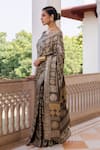 Geroo Jaipur_Grey Zari Checks Woven Saree With Unstitched Blouse Piece _Online_at_Aza_Fashions
