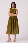 Buy_The Summer House_Green Chanderi Round Neck Timur Gathered Handwoven Dress _at_Aza_Fashions
