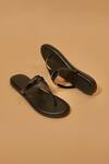 Shop_Dmodot_Black Pelle Linea Nero Flats _at_Aza_Fashions