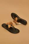 Shop_Dmodot_Black Pelle Bella Nodo Flats _at_Aza_Fashions