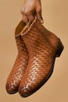 Shop_Dmodot_Brown Sprazzo Tesso Caramello Boots _Online_at_Aza_Fashions