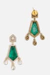 Buy_Vivinia By Vidhi Mehra_Gold Plated Stones, Pearls Emerald Drop Kundan Necklace Set _Online_at_Aza_Fashions