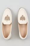 Shop_Rng Safawala_Off White Ivory Lucknowi Crown Juttis _at_Aza_Fashions