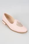 Buy_Rng Safawala_Pink Blush Crown Leather Juttis _at_Aza_Fashions