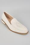 Buy_Rng Safawala_Off White Embroidered Loafers _at_Aza_Fashions