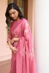 Vaayu Pink Muslin, Cotton Applique Round Neck Hibiscus Saree With Blouse Online at Aza Fashions Vaayu_Pink Muslin, Cotton Applique Round Neck Hibiscus Saree With Blouse _Online_at_Aza_Fashions