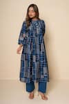 Buy_Kameez_Blue Chanderi, Cotton Round Neck Mosaic Hand Print Kurta And Pant Set _at_Aza_Fashions