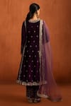 Lashkaraa_Purple Velvet Embroidery, Zari V-neck Kurta Pant Set _Online_at_Aza_Fashions