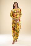 Buy_Anamika Khanna_Yellow Mandarin Collar Printed Kurta And Skirt Set _at_Aza_Fashions