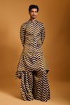 Siddartha Tytler Charcoal Chanderi Zari Chevron Quilted Zipper Bundi And Kurta Set Online at Aza Fashions Siddartha Tytler_Charcoal Chanderi Zari Chevron Quilted Zipper Bundi And Kurta Set _Online_at_Aza_Fashions