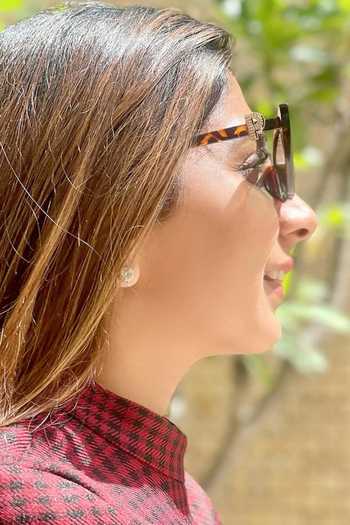 PRERTO_Black Textured Cat Eye Sunglasses _Online_at_Aza_Fashions