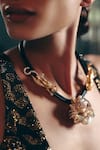 Buy_Outhouse_Rose Gold The Wild Empress Rope Hasli Necklace _Online_at_Aza_Fashions