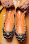 Shop_House Of Vitti India_Black Floral Buti Embroidered Juttis _at_Aza_Fashions