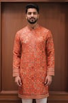 Buy_Char Chaand_Orange Linen, Silk Foil Printing Printed Classic Kurta _at_Aza_Fashions