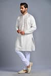 Buy_Char Chaand_Ivory Cotton Embroidery Kurta _Online_at_Aza_Fashions