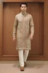 Buy_Char Chaand_Gold Linen, Silk Animal Print Kurta _at_Aza_Fashions