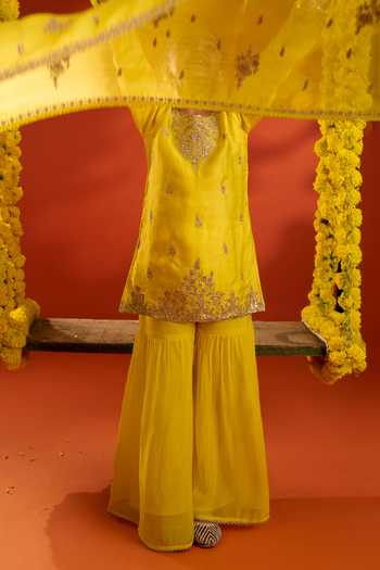 Buy_Petite Pomme_Yellow Satin, Organza Embroidery Kurta Set 