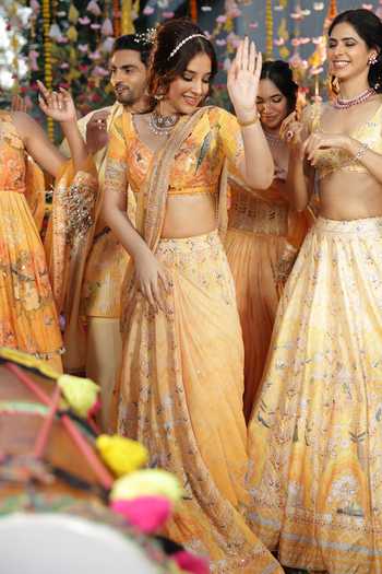 Archana Kochhar_Yellow Georgette Sequins, Beads, Pearls, Embroidered Pre-draped Saree Set _at_Aza_Fashions