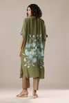 Shop_GOLDN_Green Crepe Keyhole Neck Floral Print Kurta _at_Aza_Fashions