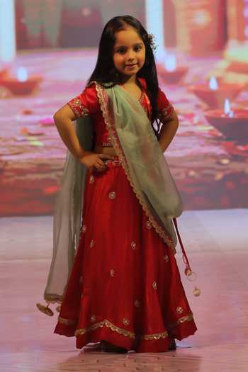 Yuvraani Jaipur_Red Silk, Net, Cotton Embroidery Cherry Lehenga Set _Online_at_Aza_Fashions