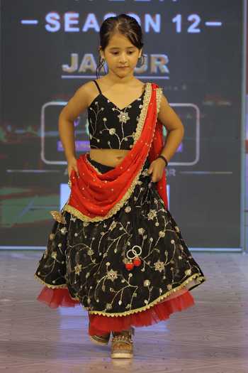 Buy_Yuvraani Jaipur_Black Silk, Cotton, Georgette Embroidery, Zari, Gota Patti Lehenga Set _at_Aza_Fashions