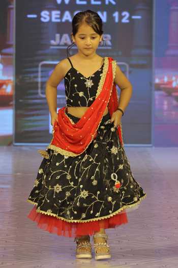 Buy_Yuvraani Jaipur_Black Silk, Cotton, Georgette Embroidery, Zari, Gota Patti Lehenga Set _Online_at_Aza_Fashions