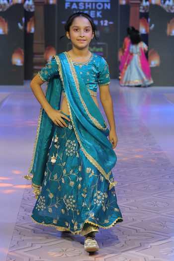 Buy_Yuvraani Jaipur_Teal Taffeta, Silk, Cotton Zari, Tassels Floral Pattern Lehenga Set _at_Aza_Fashions