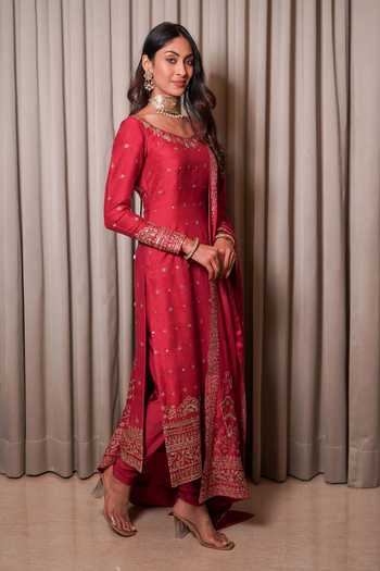 Shop_Esha Koul_Pink Silk, Chanderi, Embroidered Straight Kurta Set With Churidar And Dupatta _Online_at_Aza_Fashions