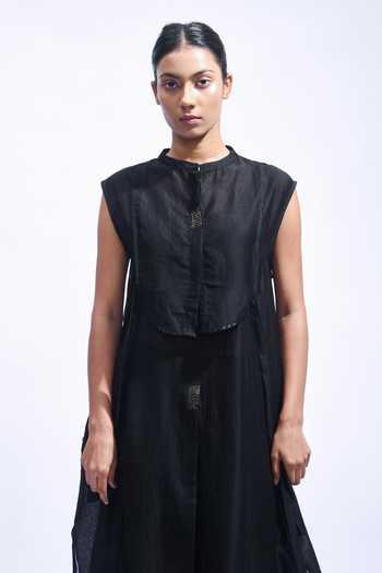 Buy_JAYATI GOENKA_Black Chanderi Silk Mandarin Collar Tunic Pant Set 