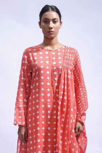 Shop_JAYATI GOENKA_Coral Cotton Round Neck Blush Mud Block Printed Premium Kurta Set 