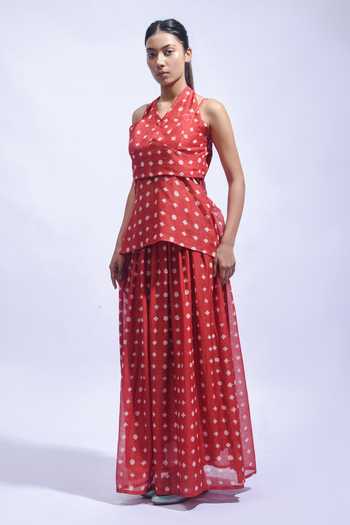 Buy_JAYATI GOENKA_Red Chanderi Silk Halter Neck Crimson Mud Block Camisole And Skirt Set _Online_at_Aza_Fashions