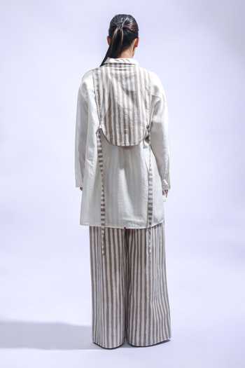 Shop_JAYATI GOENKA_Off White Chanderi Silk, Poplin Collared Ash Stripe Pattern Yoke With Pant Set _at_Aza_Fashions